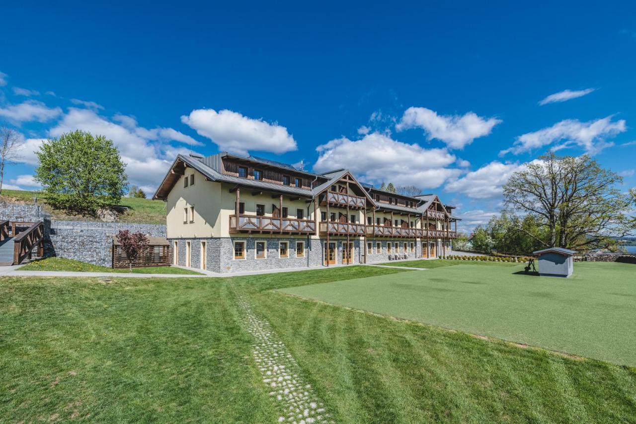 Hotel Resort Relax Dolni Vltavice Exterior photo