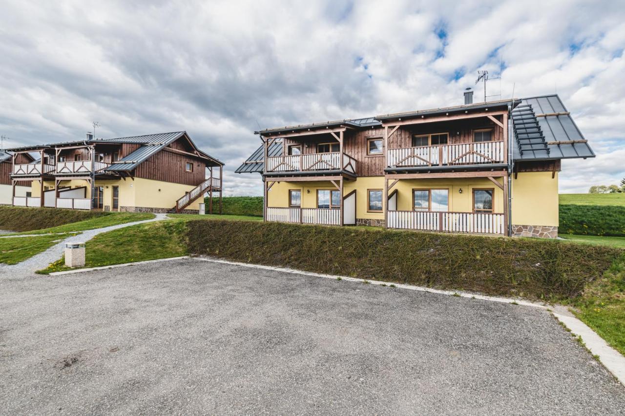 Hotel Resort Relax Dolni Vltavice Exterior photo