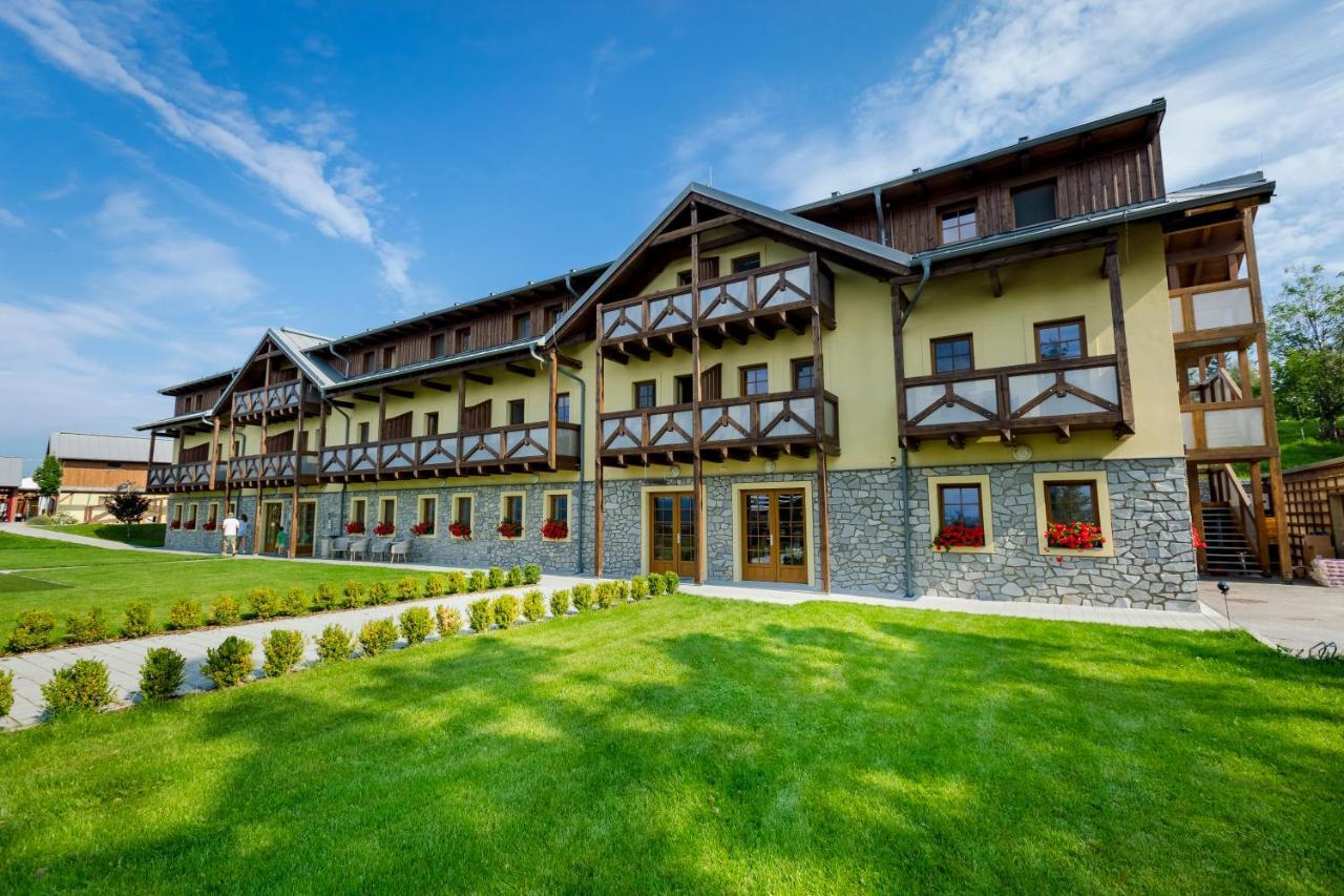 Hotel Resort Relax Dolni Vltavice Exterior photo